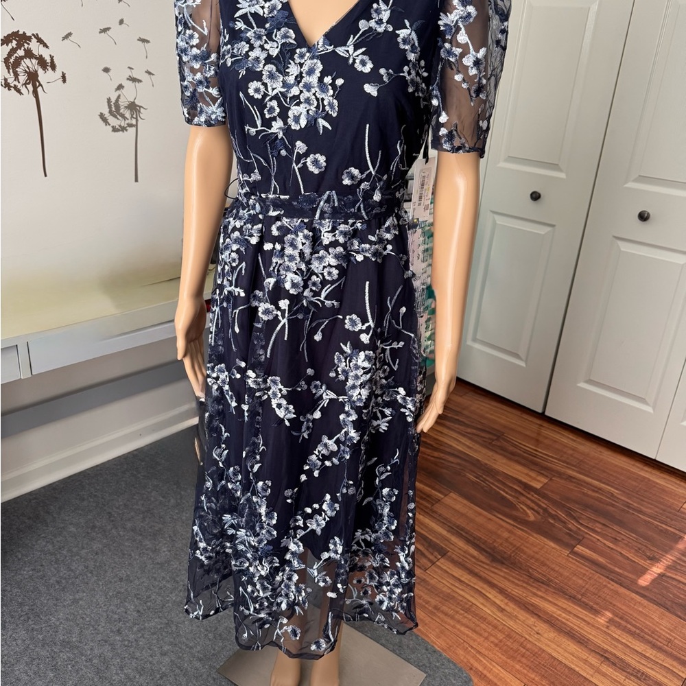 Kenzie Spring Elegant Floral Navy Midi Dress